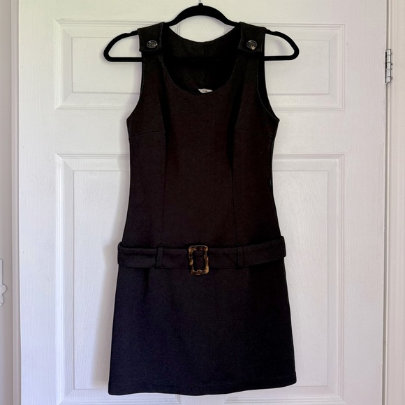 Vintage 1960s black mod mini dress with drop waist belt - size Medium (M) - Picture 1 of 6